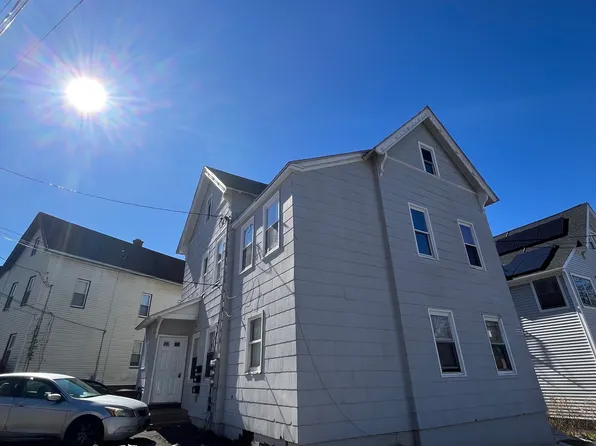 8 Locust St, New Britain, CT 06051