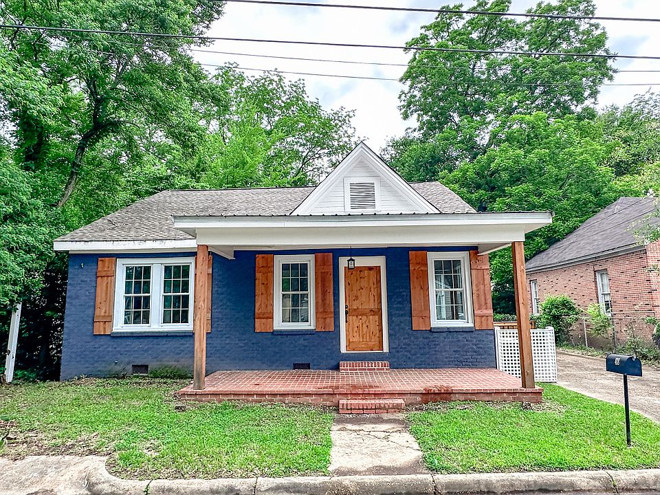 1st image of 418 9th St S