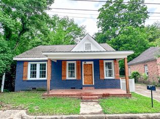 418 9th St S, Columbus, MS 39701