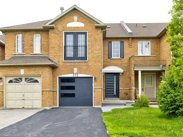 373 Ravineview Way, Oakville, ON L6H 6S5