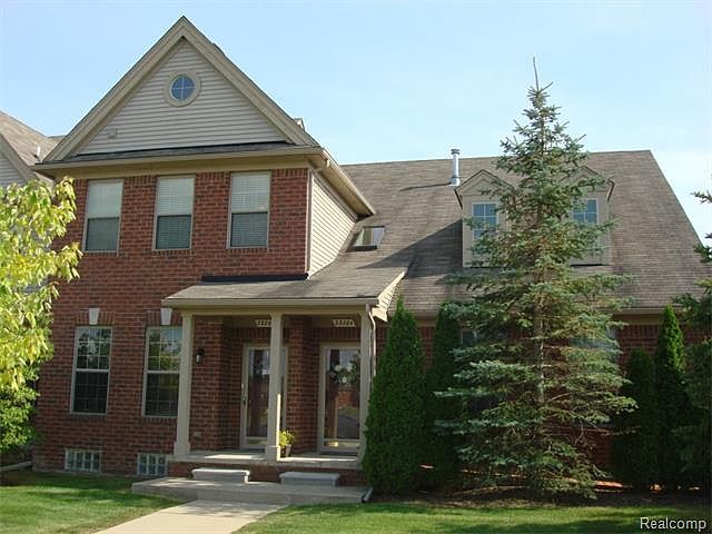 1st image of 23284 Clarewood St