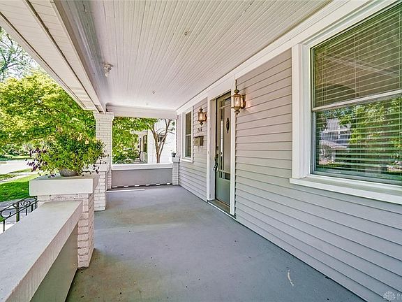 4th image of 246 Telford Ave