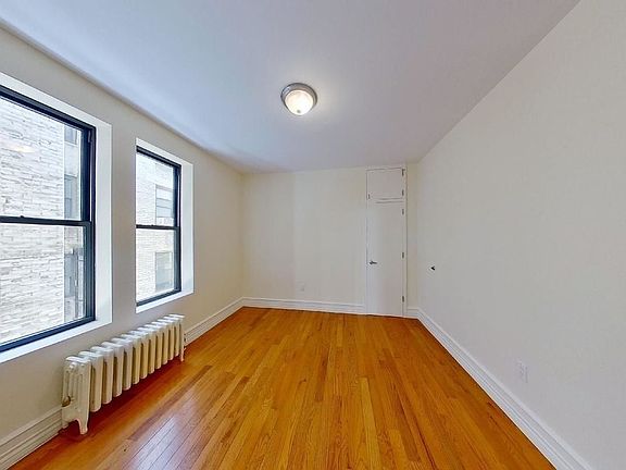 3rd image of 4 W 103rd St #1AA