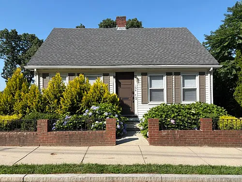 194 Palfrey St Photo 1