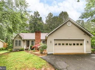 121 Jefferson Ave, Locust Grove, VA 22508