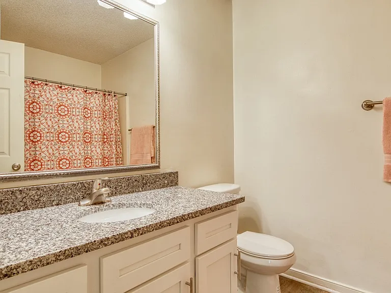 Sherwood Apartment Homes — Photo 26