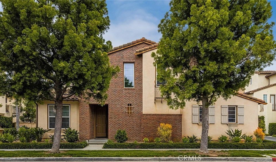1st image of 235 Tall Oak