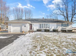 105 Lincoln St, Cygnet, OH 43413