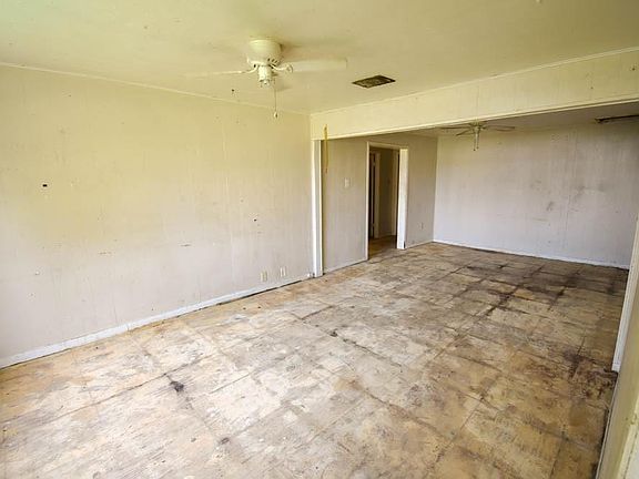 4th image of 929 2nd Ave S