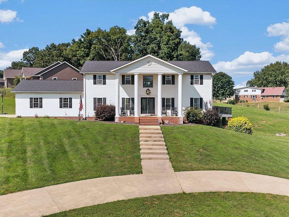 1st image of 1435 Bellbrook Rd