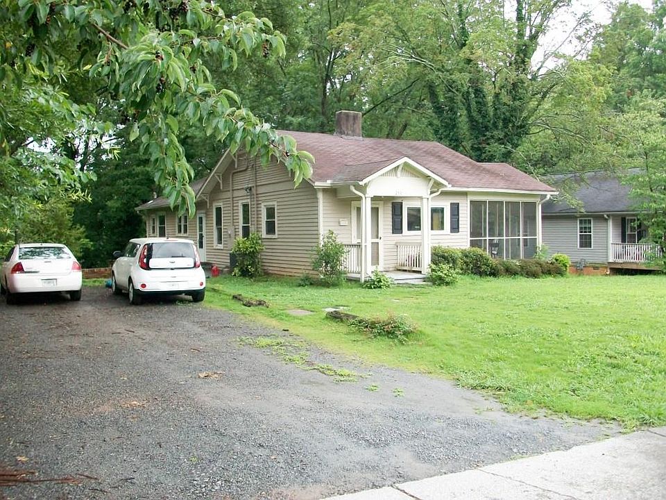 1st image of 250 Cole St