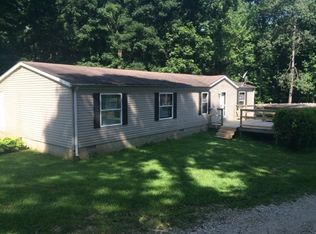 1972 Beaver Creek Road, Mitchell, IN 47446