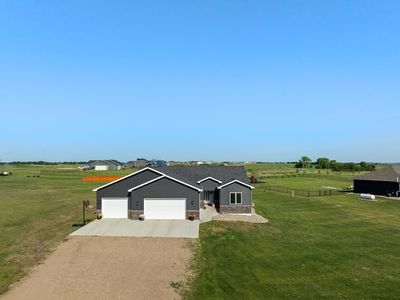 3921 Grayson Dr, Burlington, ND, 58722