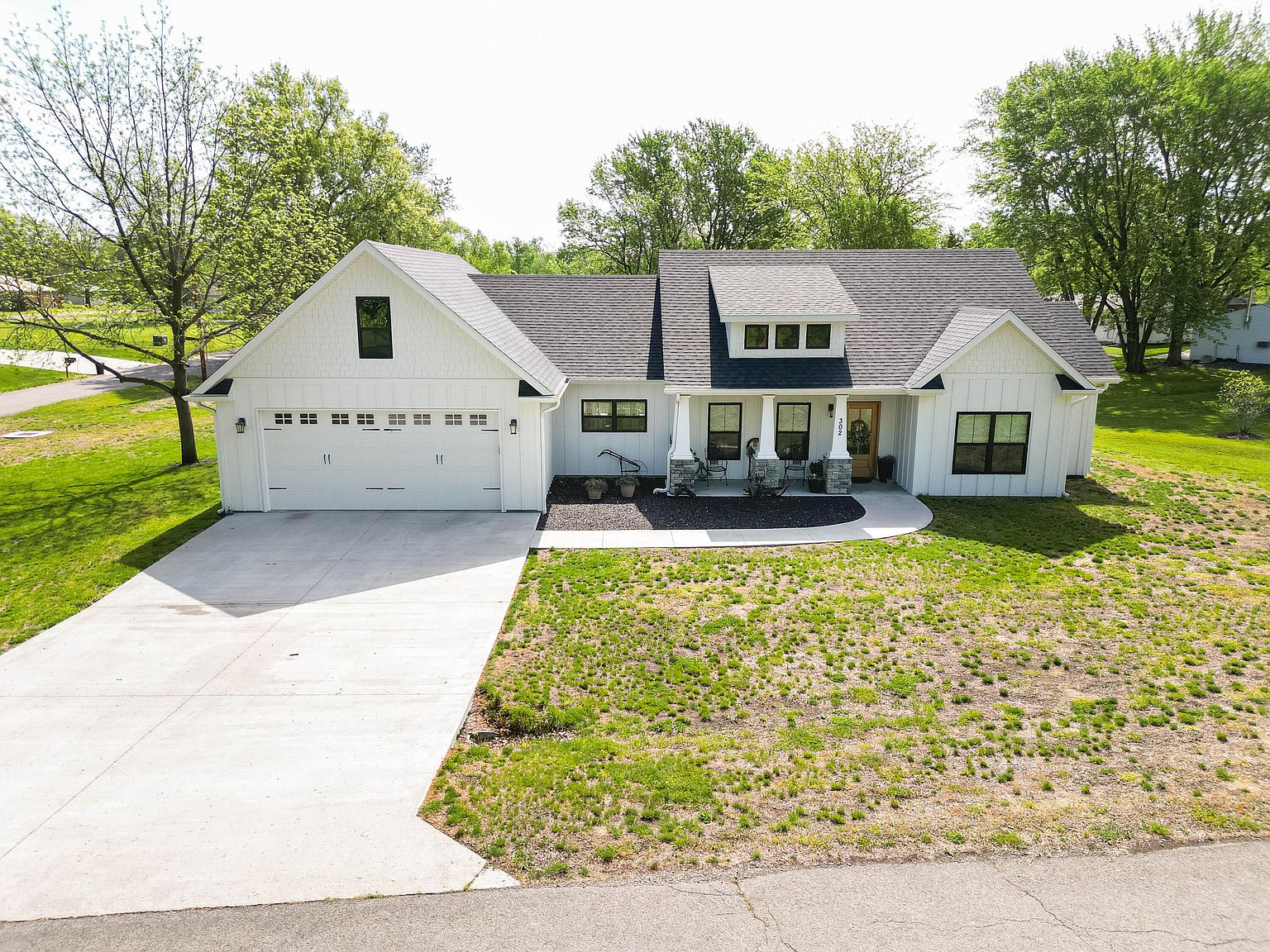 302 S Rochford St, Sturgeon, MO 65284 Zillow
