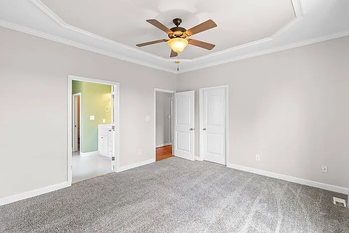 720 Camwheel Dr — Photo 27