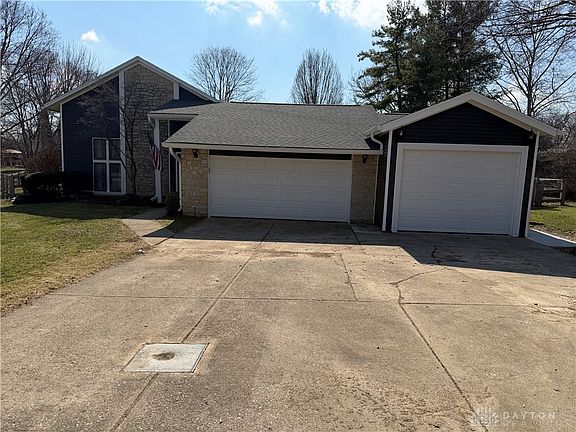3rd image of 143 Timberside Ct