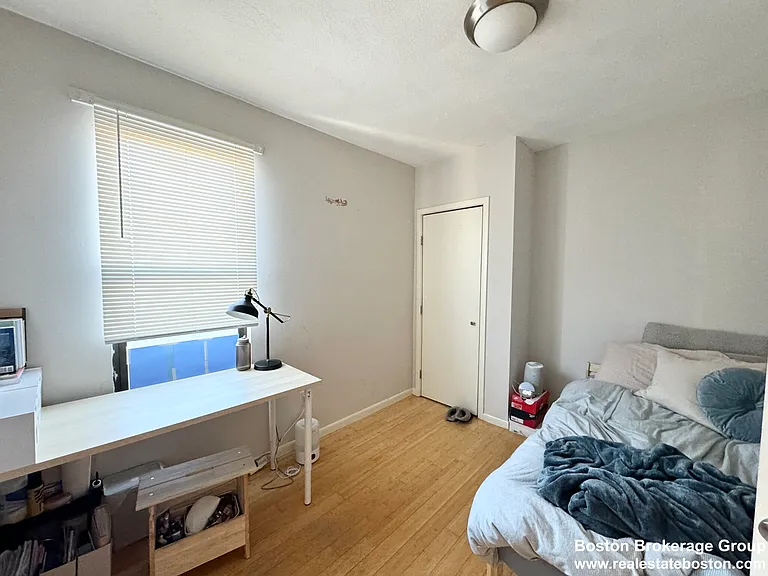1578 Tremont St — Photo 8
