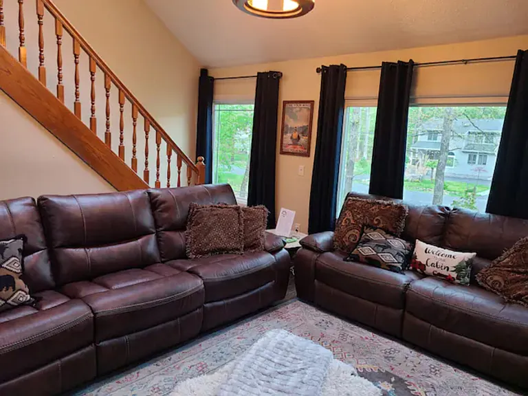 Woodland Dr — Photo 6