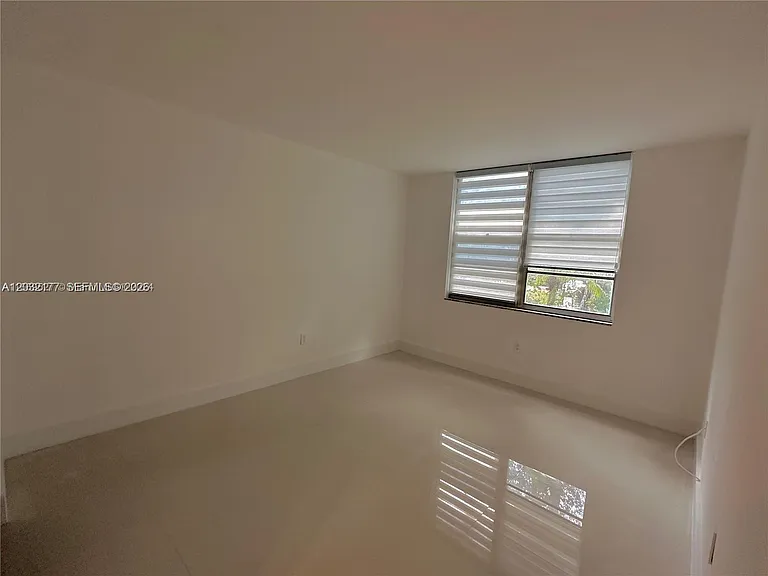 2851 NE 183rd St #109E — Photo 7