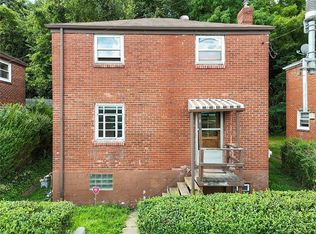811 N State St, Clairton, PA 15025