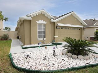 7548 Maroon Peak Dr, Ruskin, FL 33573