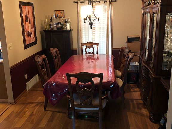 2nd image of 3016 Spring Meadow Cir