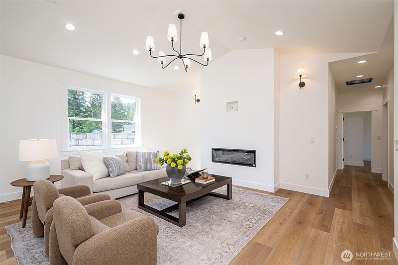 3rd image of 6317 Winchester Way