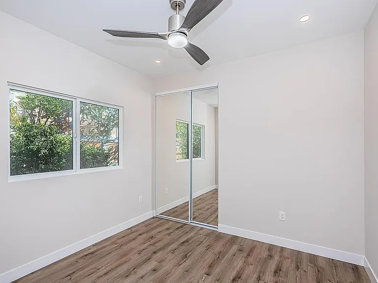 853 Candlelight Pl — Photo 11
