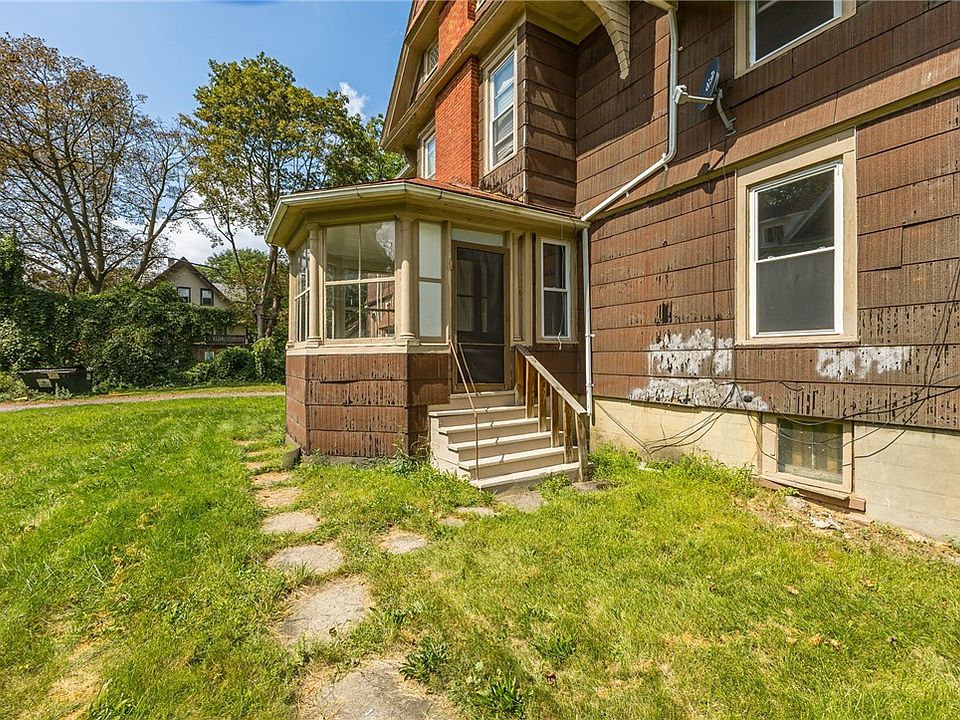 34th image of 33 Kenwood Ave