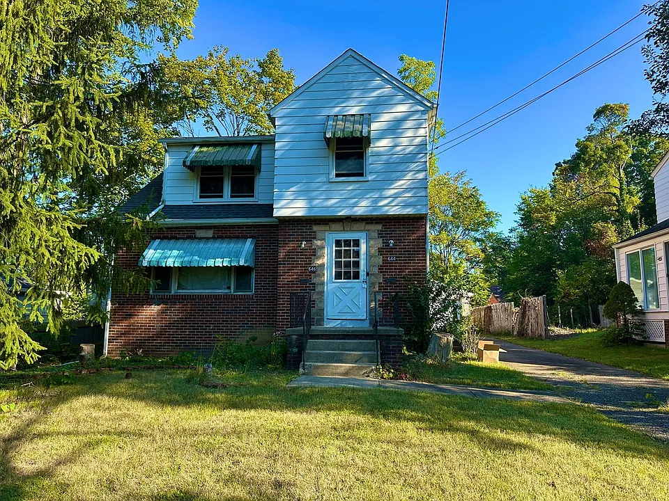 644 W Judson Ave