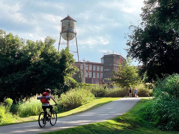 4th image of 1000 Water Tower Cir #1509