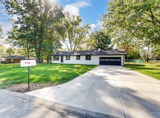 540 Clareridge Ln, Centerville, OH 45458