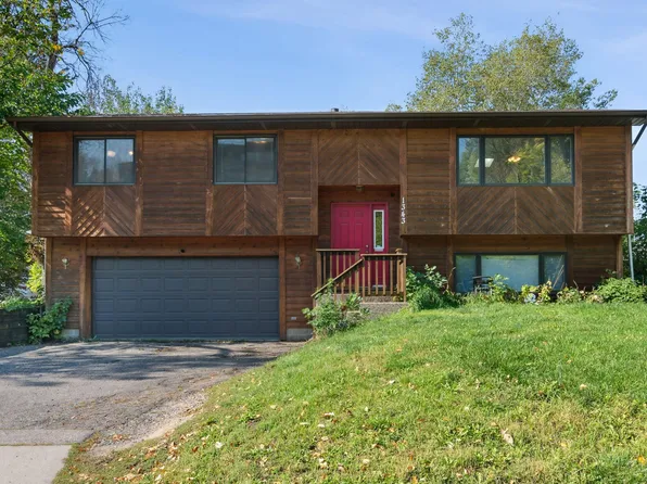 1343 Bidwell St, West Saint Paul, MN 55118