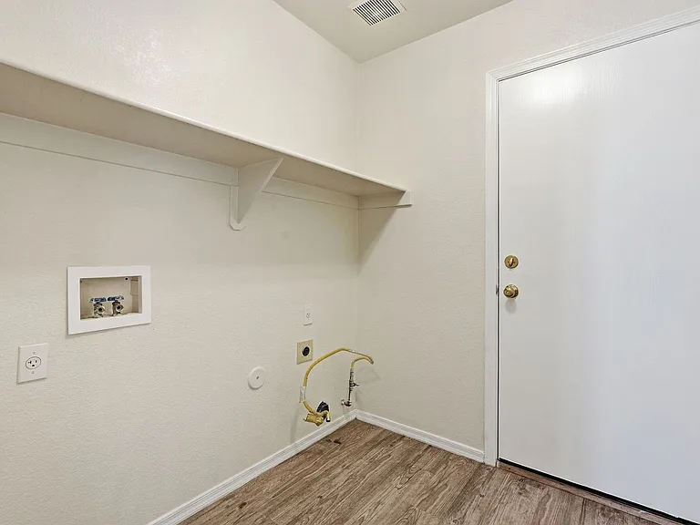 8621 W Shaw Butte Dr — Photo 27