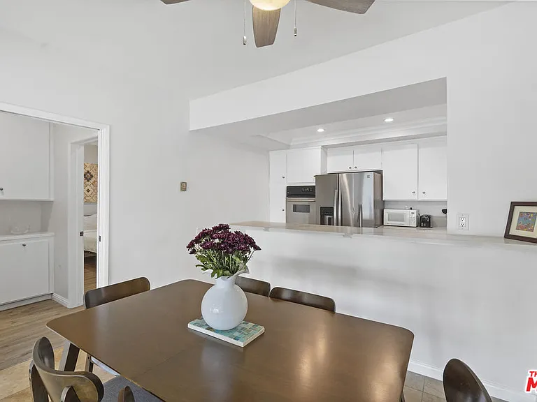18103 Coastline Dr #7 — Photo 10