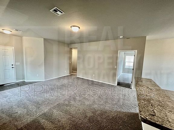 5th image of 10429 NW 19th St