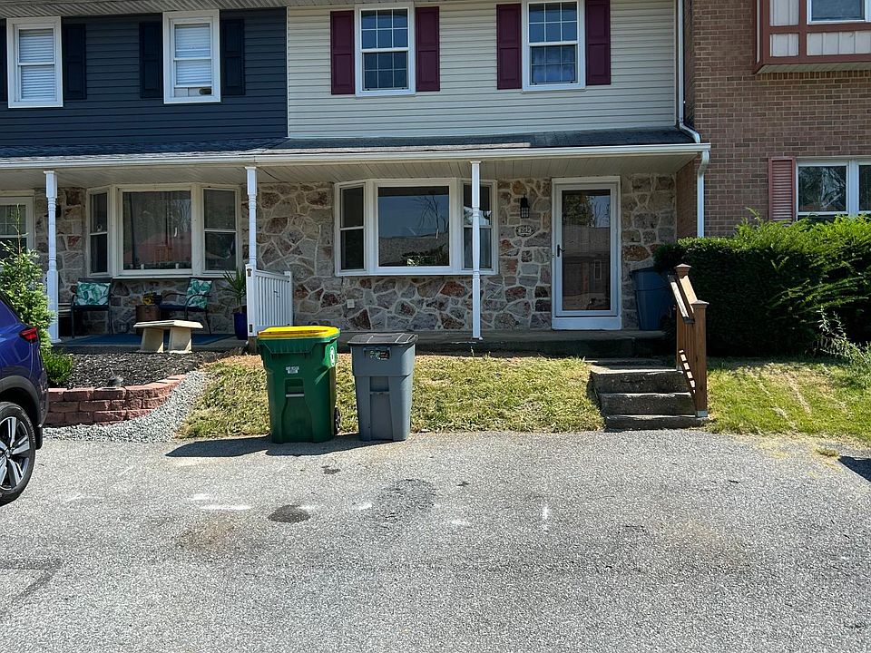 1st image of 1912 Aster Rd