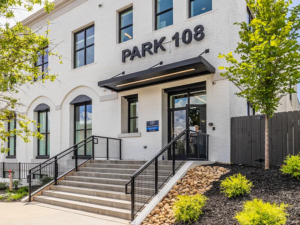 108 Park Pl #312