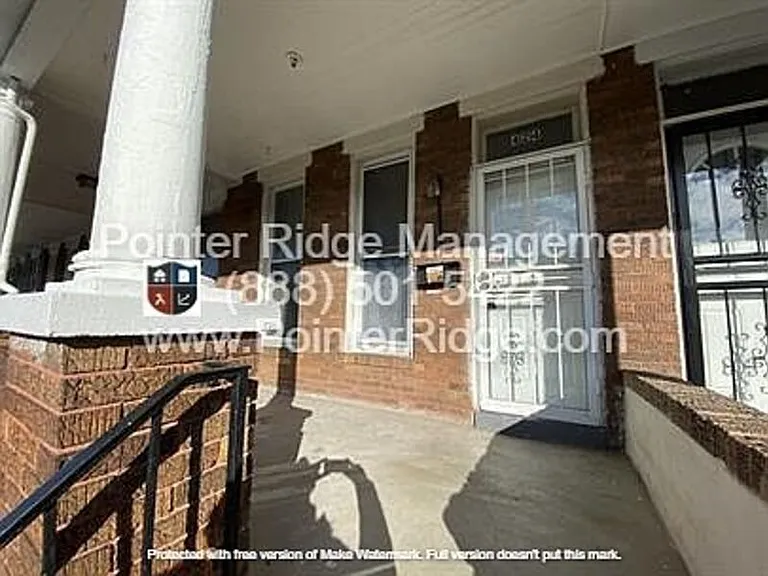 424 Ilchester Ave — Photo 1