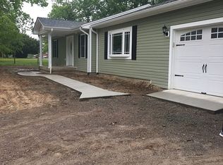 2549 Hill St, Vine Grove, KY 40175