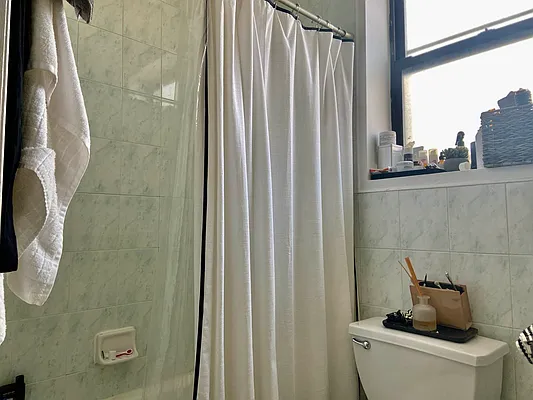 Rented by J Misrahi Realty Corp | media 8