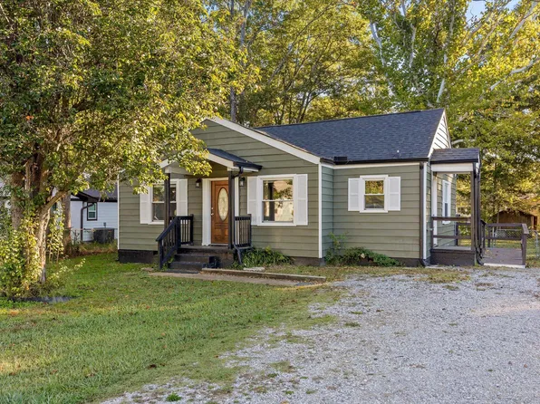 25 Pegram Cir, Fort Oglethorpe, GA 30742