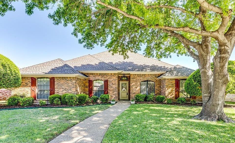 1st image of 3413 Omar Ln