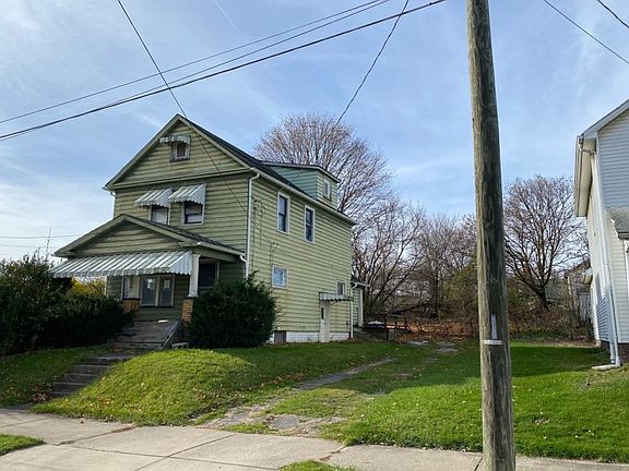 2nd image of 418 Steel St