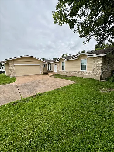 1205 Ramble Creek Dr Photo 1