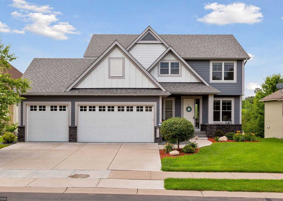 1st image of 11692 Saint Andrews Cir NE