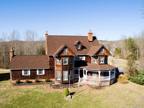 2nd image of 5016 Sperryville Pike