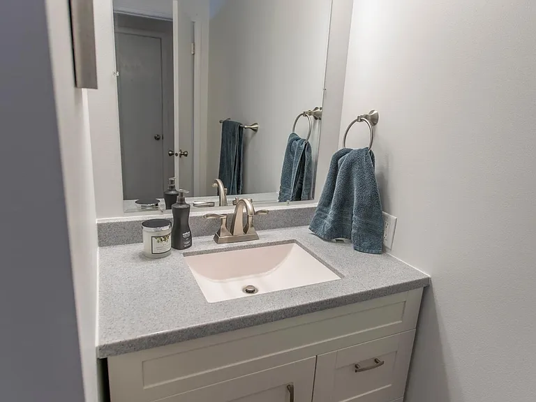 328 W Main St #A — Photo 6