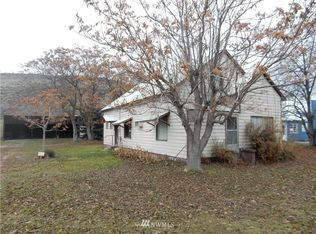 2179 Elmway Hwy, Okanogan, WA 98840