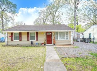 321 Shawen Dr, Hampton, VA 23669